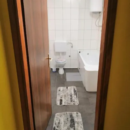 Milgor Apartment *
